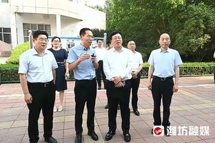 滕哈赫：拉爵绝对是带领曼联正确人选，我们正朝着正确方向前进